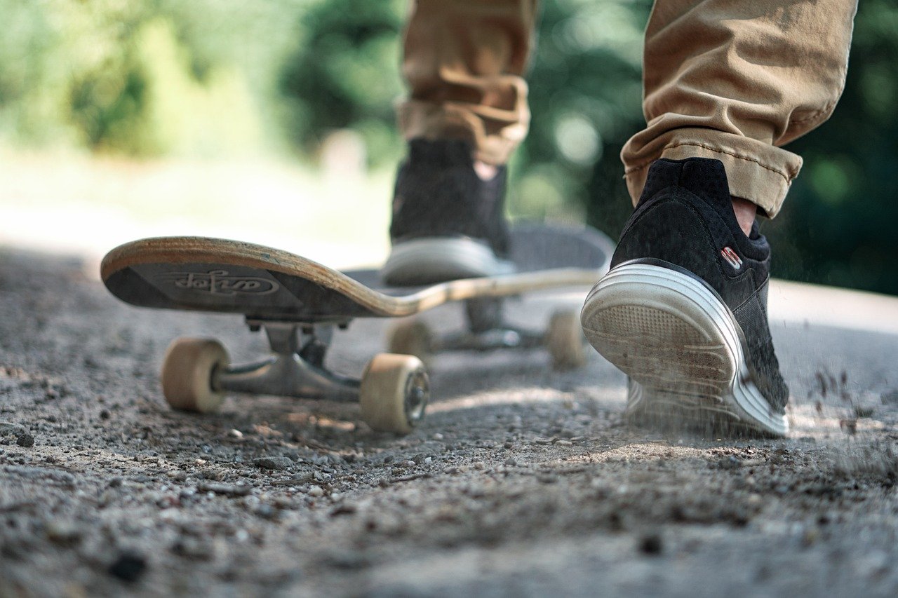 skateboard, shoes, active, in the free, leisure activity, summer, fun, sports, road, skateboarding, activity, nature, man, lifestyle, leisure time, skateboarder, human, dirt, skate, path, fitness, gravel, close up, athletic, recreational sports, skateboard, skateboard, skateboard, skateboard, skateboard, shoes, skateboarding, skateboarding, skate